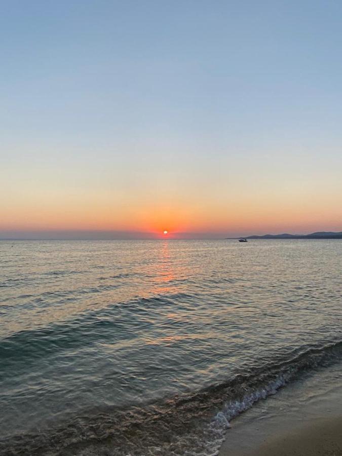 Lili Houses In Nikiti 350M From The Beach Екстериор снимка